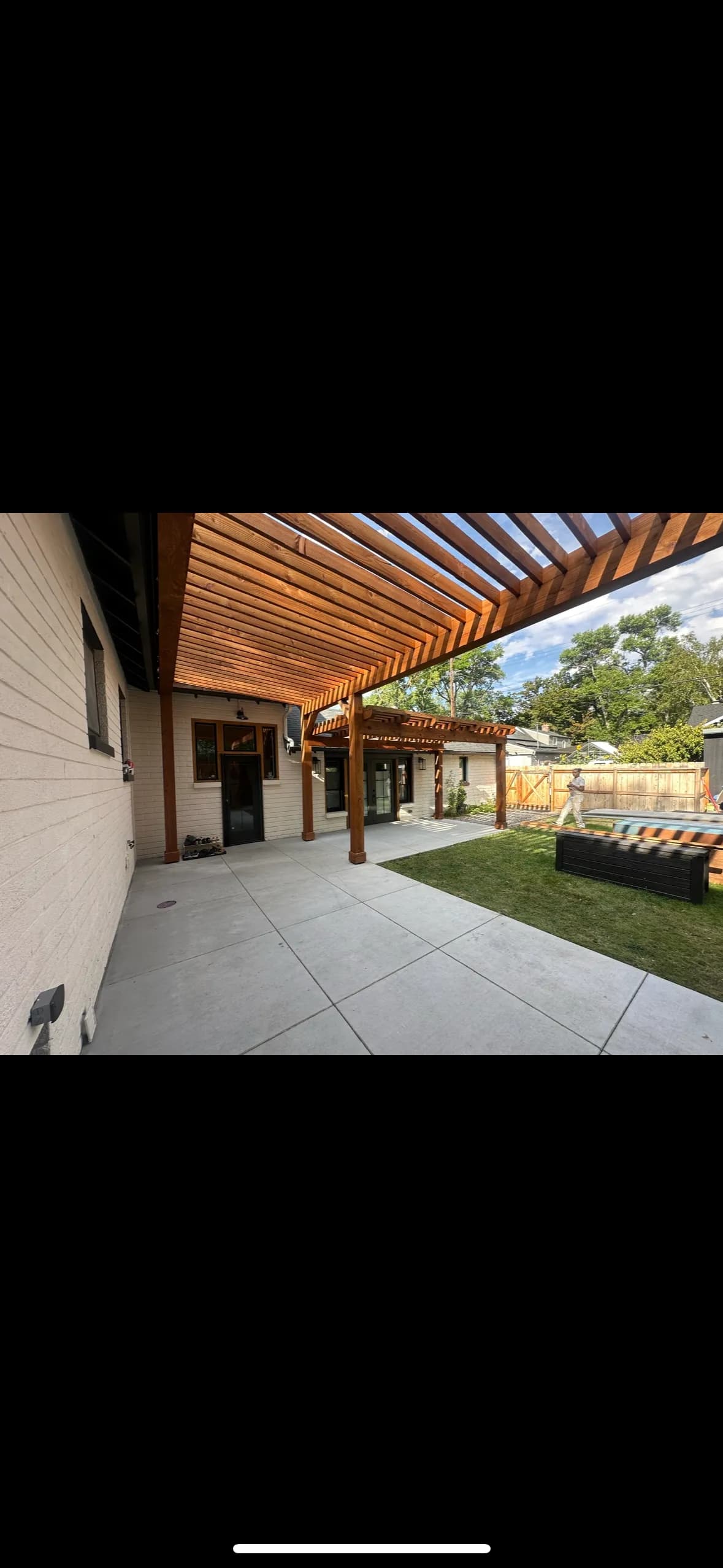 Gallery photos for North End Backyard Pergola and Wood Staining Done Right: Image #2