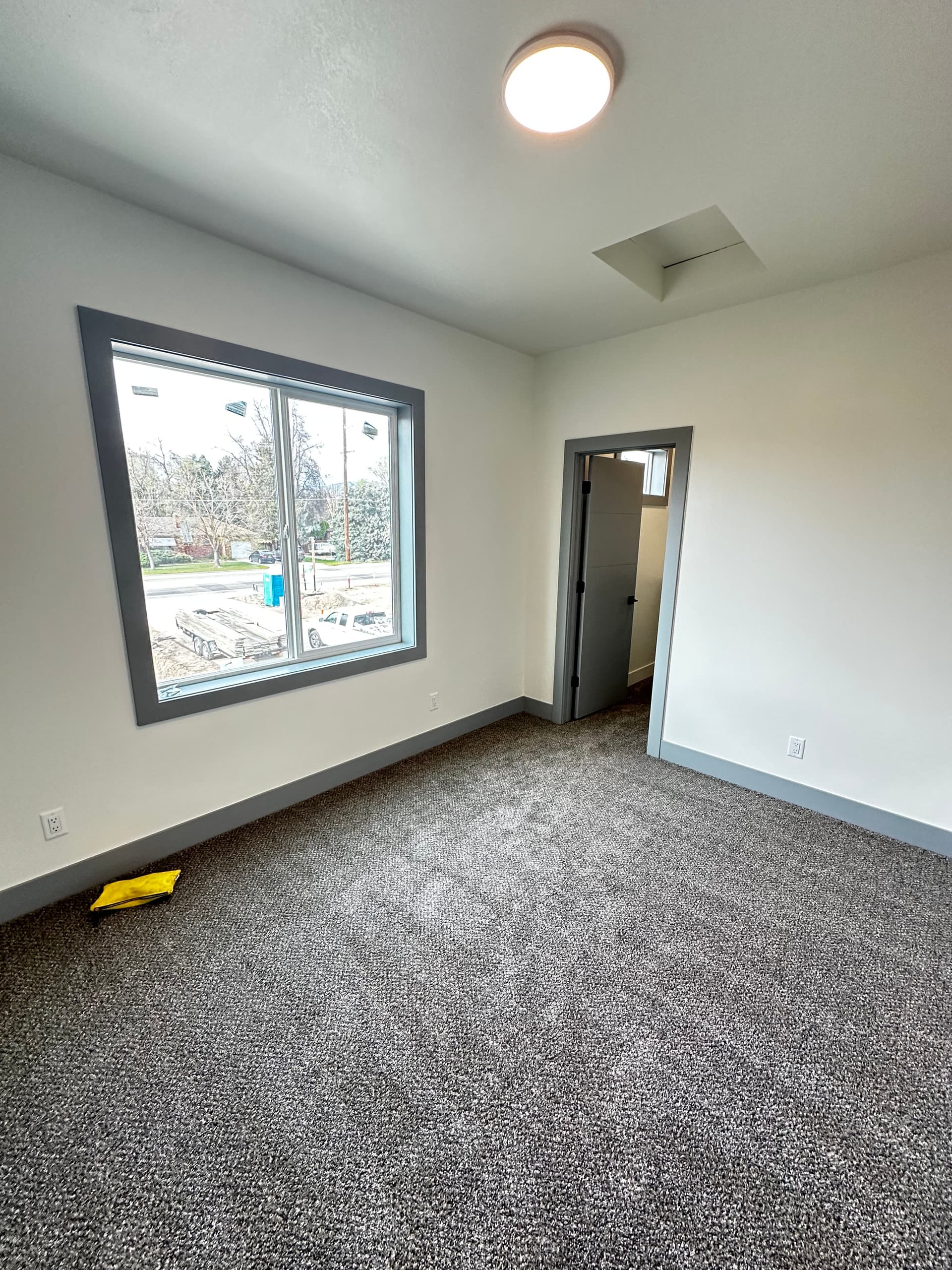 Gallery photos for Fresh Paint Finish in a Boise Spec Home: Image #5