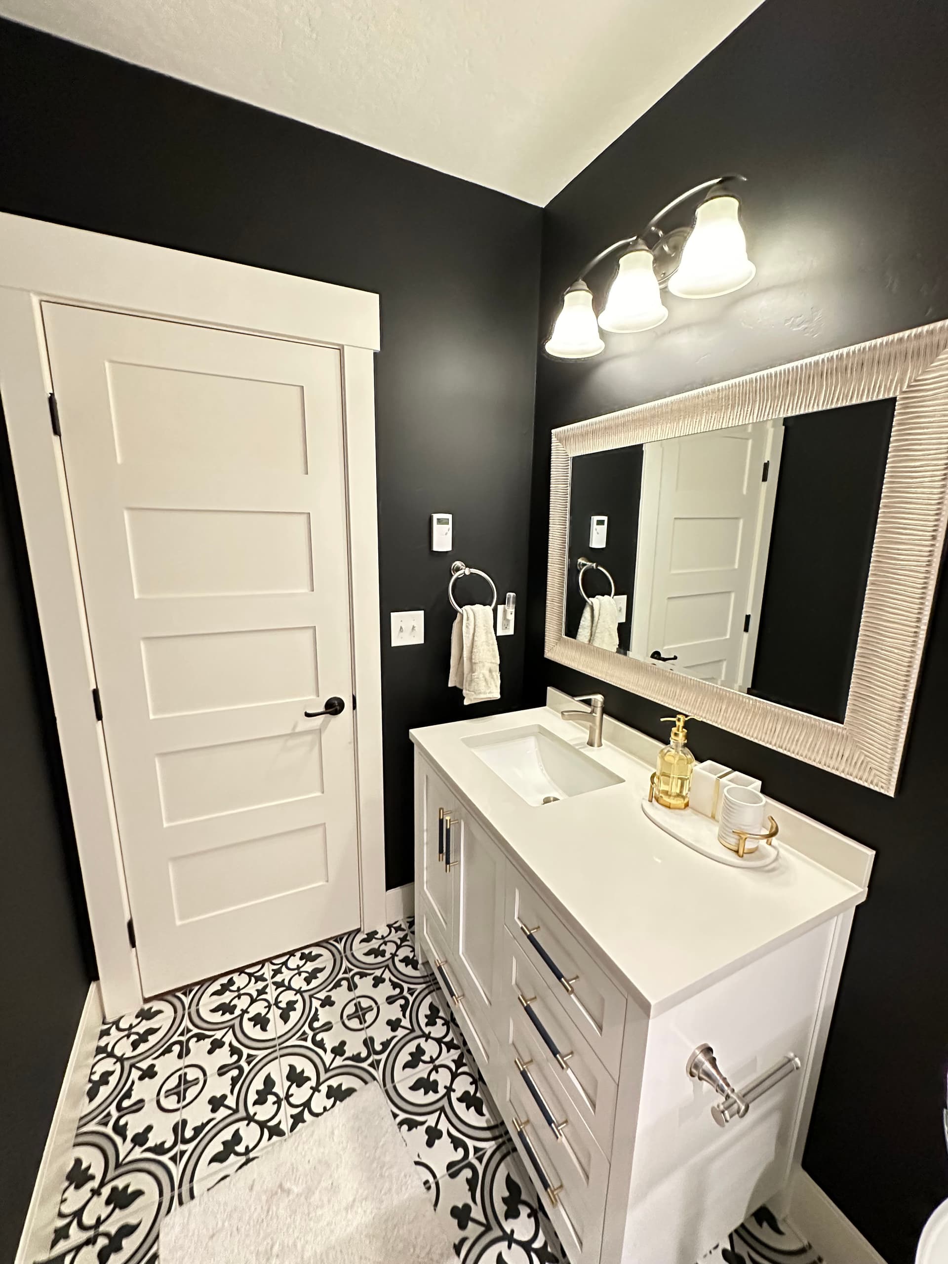 Stylish Home Improvements with S&D Painting