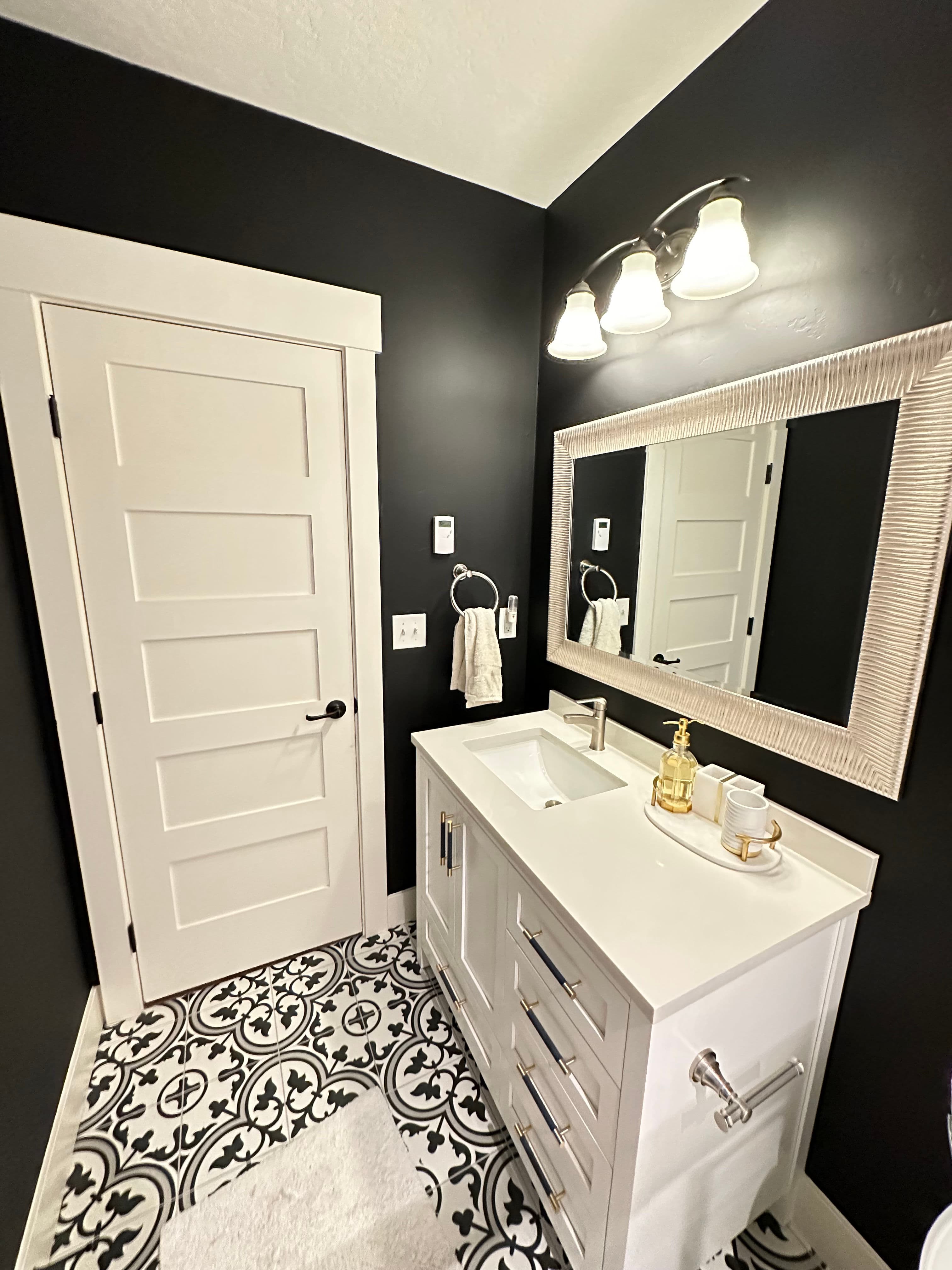 Project Stylish Home Improvements with S&D Painting image